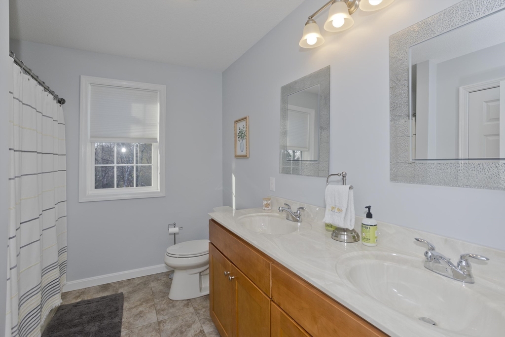 23 Daisy Lane Ludlow, MA 01056 - Photo 30 of 42