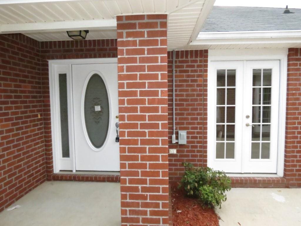 1009 Rin Court Milton, FL 32583 - Photo 3 of 22 Gallery Image 3