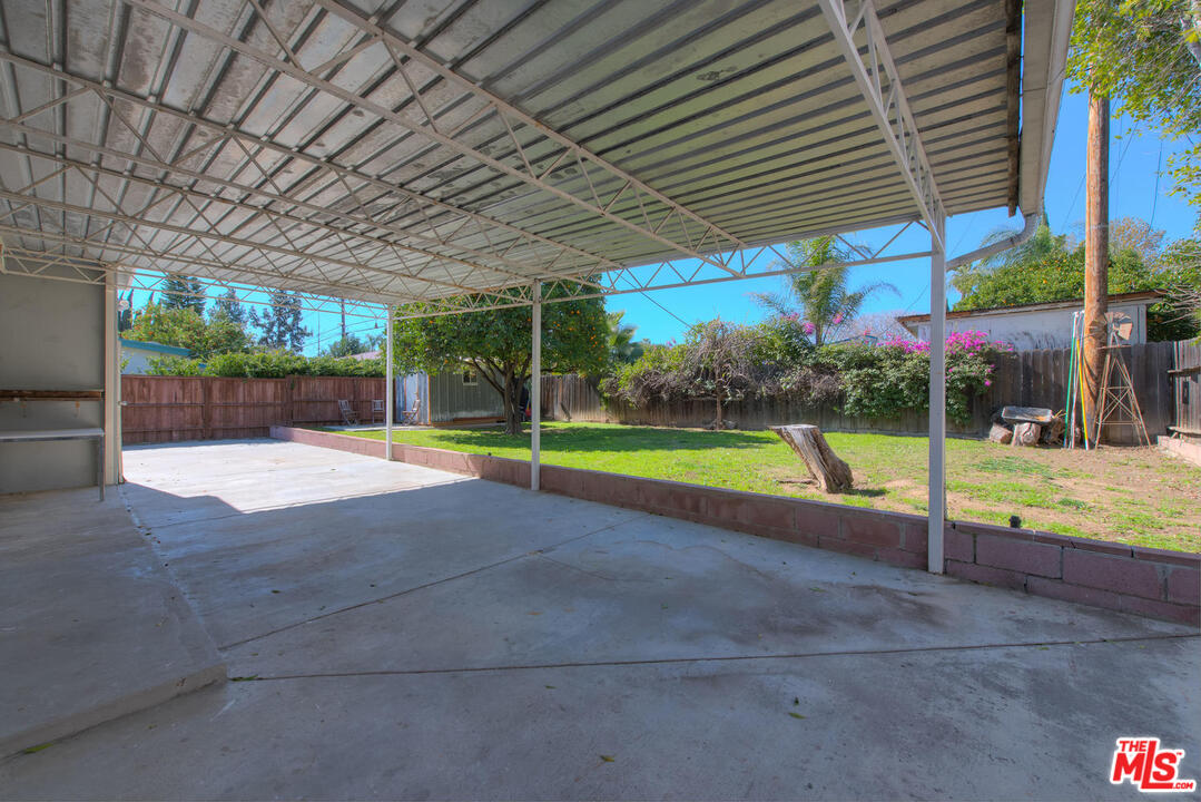 7733 Rhea Avenue Reseda, CA 91335 - Photo 15 of 15 Gallery Image 15
