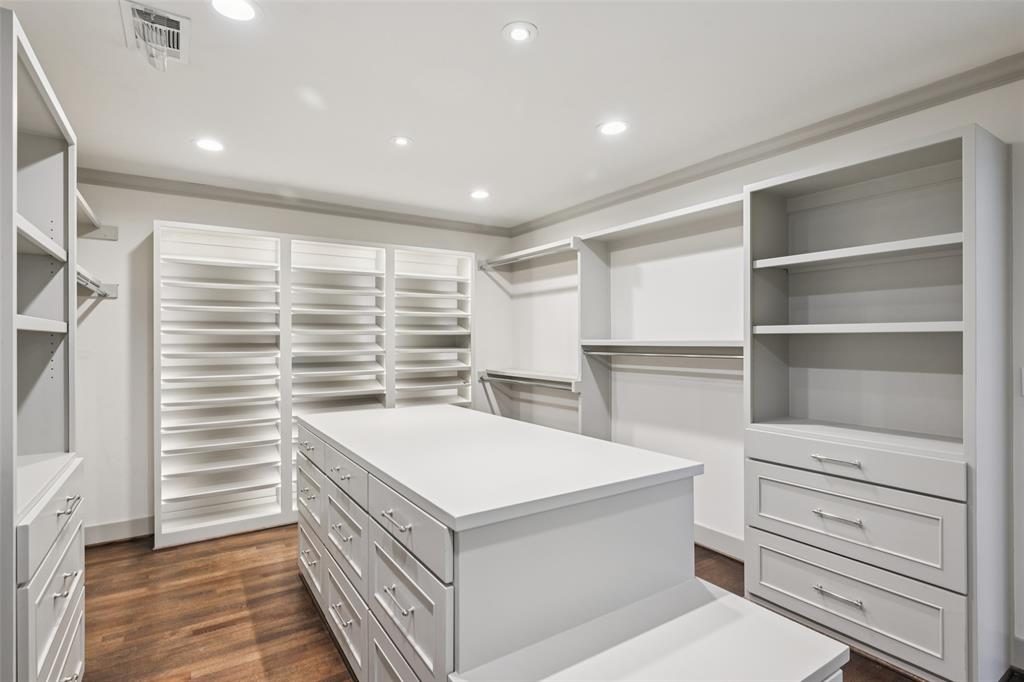 5818 Gramercy Place Dallas, TX 75230 - Photo 23 of 40