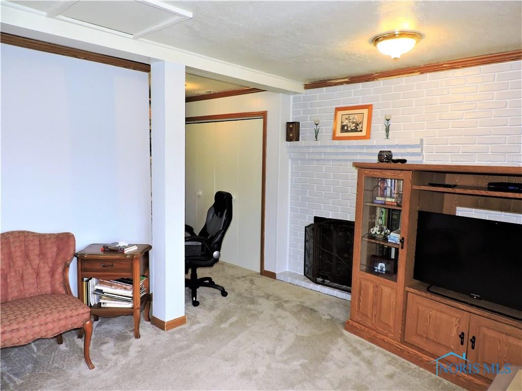 1604 North Stadium Road Oregon, OH 43616 - Photo 7 of 12 Gallery Image 7