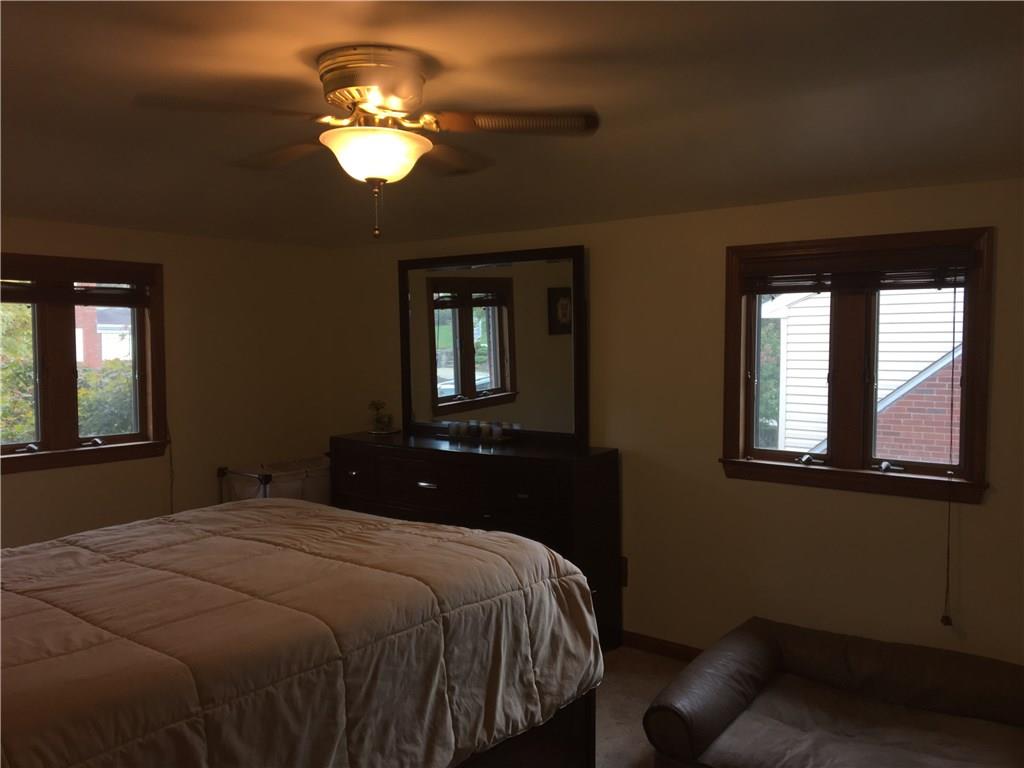 181 Orchard Spring Road Pittsburgh, PA 15220 - Photo 14 of 25 Gallery Image 14
