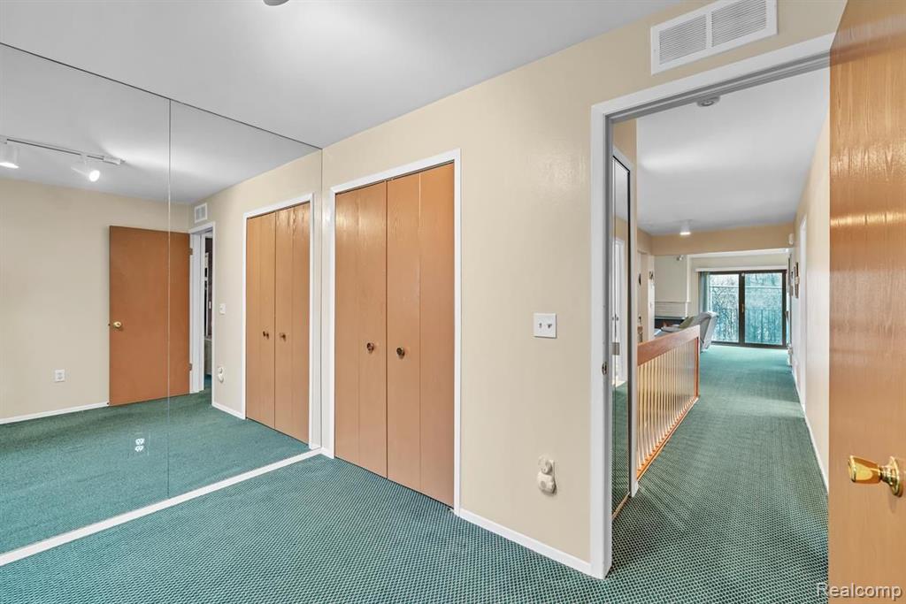 27450 Evergreen Road Lathrup Village, MI 48076 - Photo 13 of 14 Gallery Image 13