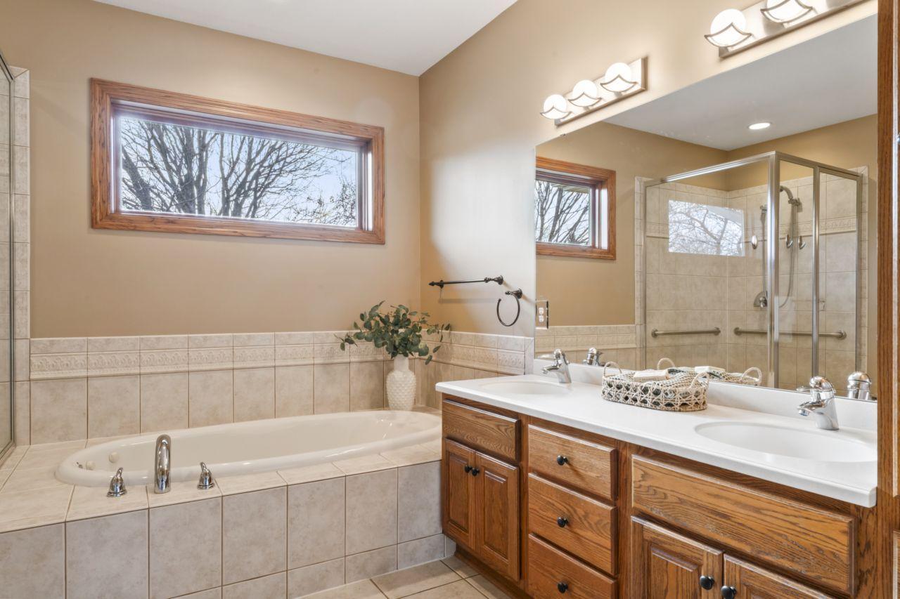 2631 Hawk Hill Lane Southwest Rochester, MN 55902 - Photo 21 of 50