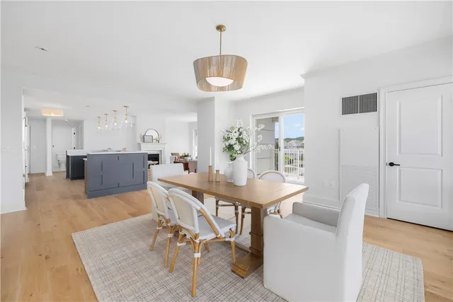 $699,000 | 1 Tower Drive, Unit 302, Portsmouth, RI 02871