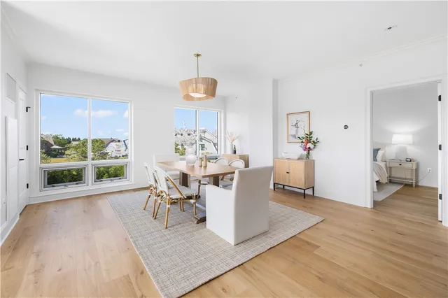 $699,000 | 1 Tower Drive, Unit 302, Portsmouth, RI 02871