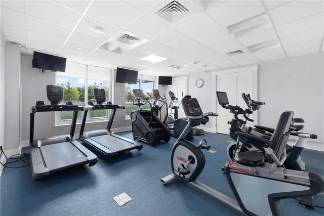 $699,000 | 1 Tower Drive, Unit 302, Portsmouth, RI 02871