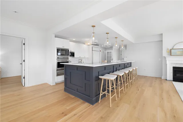 $699,000 | 1 Tower Drive, Unit 302, Portsmouth, RI 02871