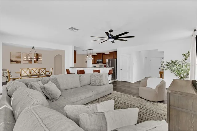 $447,500 | 181 Diagledog Street, St. Cloud, FL 34772