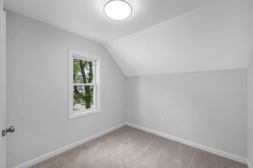62 Field Street West Springfield, MA 01089 - Photo 17 of 32