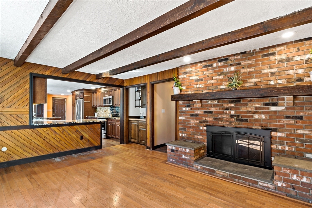 15 Hickory Ridge Road Rehoboth, MA 02769 - Photo 11 of 42 a view of front door