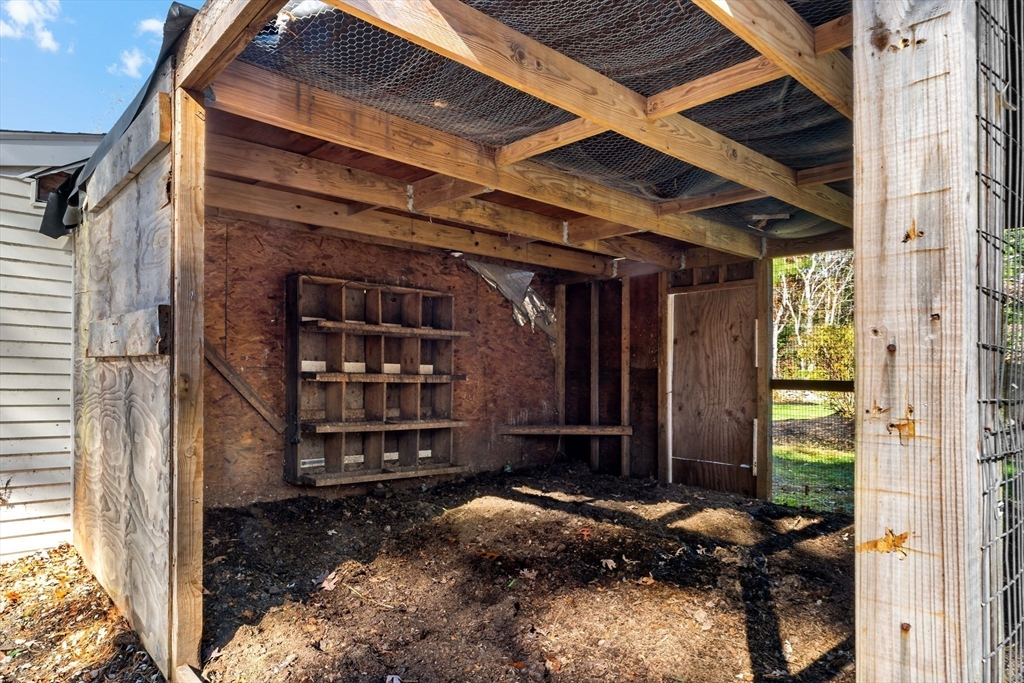 15 Hickory Ridge Road Rehoboth, MA 02769 - Photo 33 of 42 a front view of a house