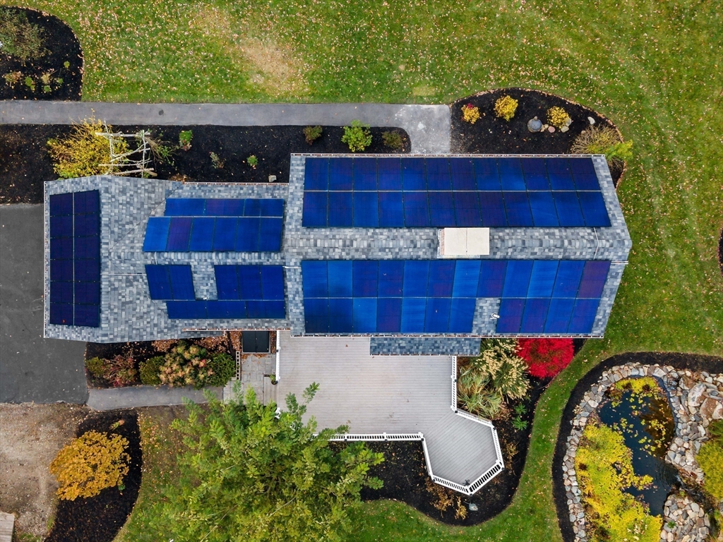 15 Hickory Ridge Road Rehoboth, MA 02769 - Photo 36 of 42 a view of balcony with wooden floor