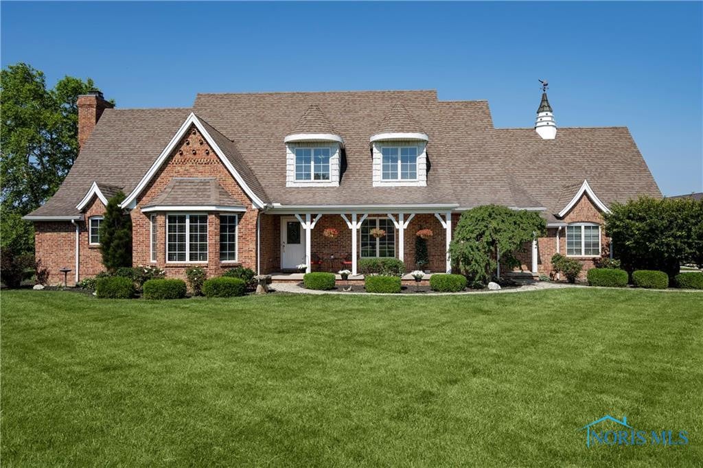 23095 Dunbridge Road Perrysburg, OH 43551 - Photo 1 of 47 Gallery Image 1