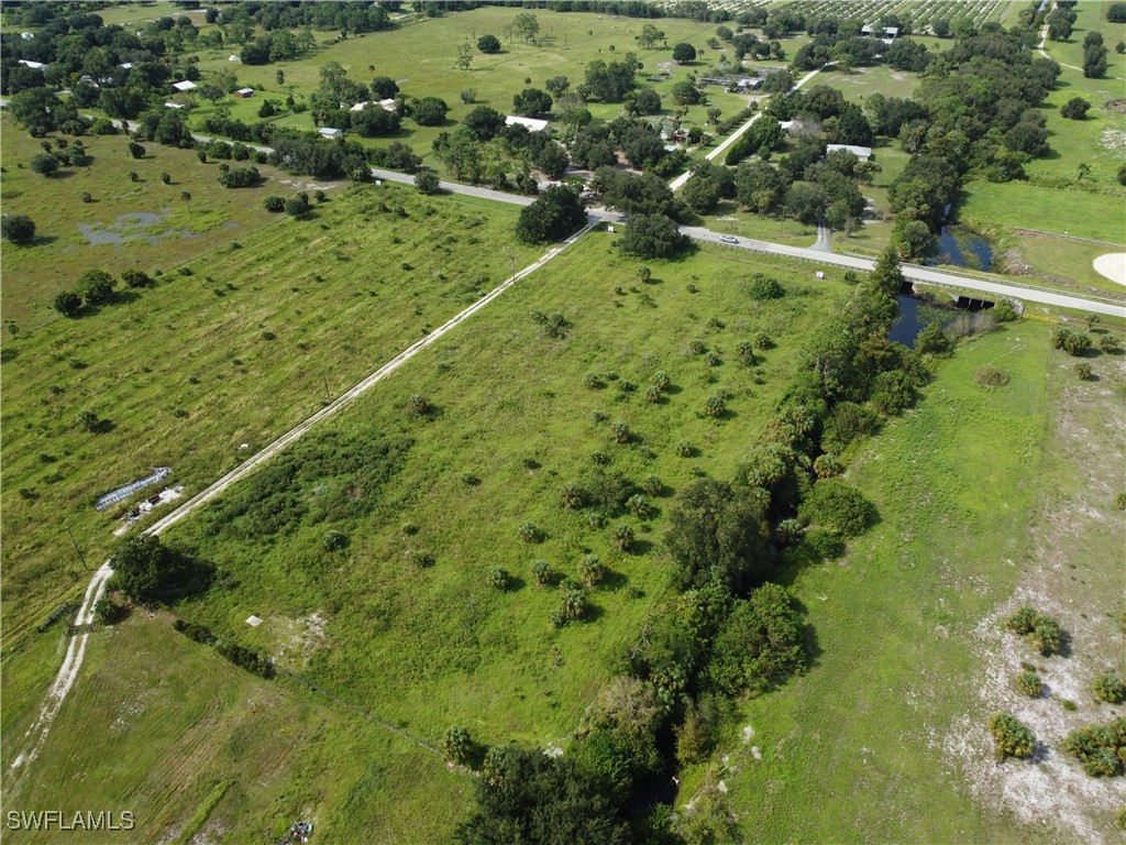 23930 North River Road Alva, FL 33920 - Photo 9 of 20