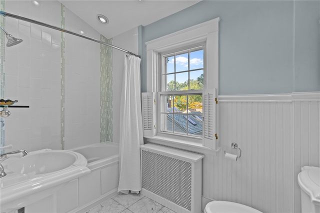 $415,000 | 21 Earlham Way, Warwick, RI 02886