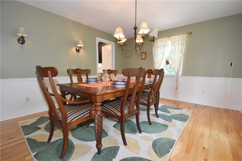 215 Farmington Road Pittsburgh, PA 15215 - Photo 11 of 45 Gallery Image 11