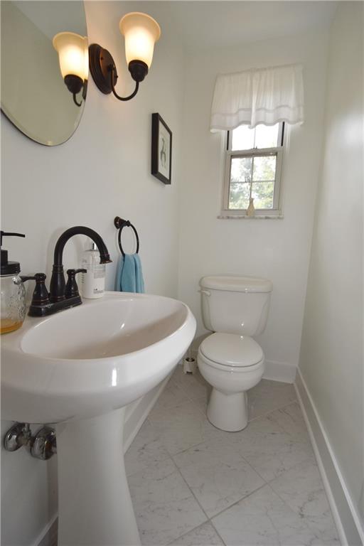 215 Farmington Road Pittsburgh, PA 15215 - Photo 18 of 45 Gallery Image 18