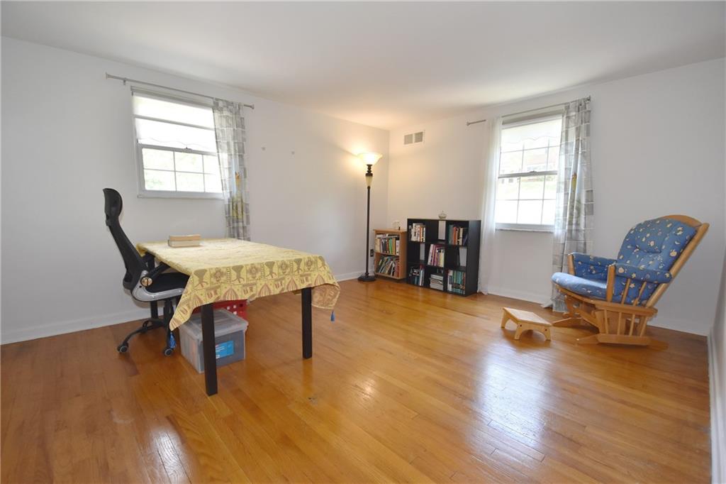215 Farmington Road Pittsburgh, PA 15215 - Photo 31 of 45 Gallery Image 31