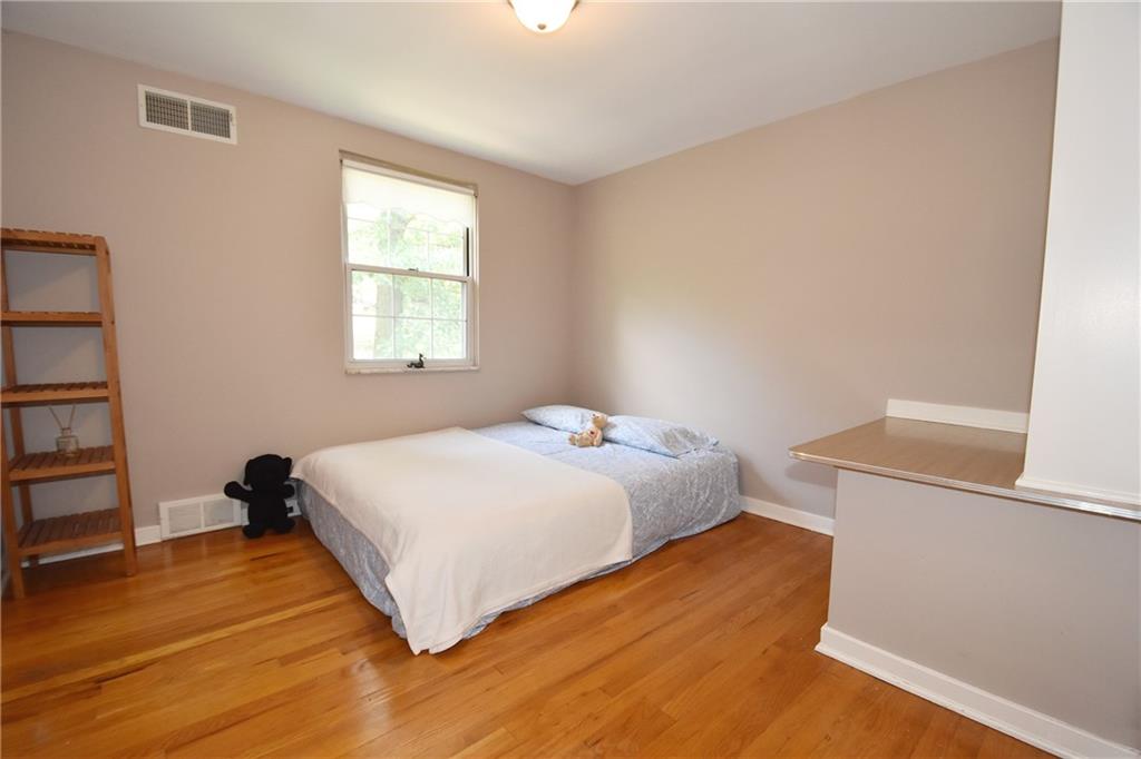 215 Farmington Road Pittsburgh, PA 15215 - Photo 32 of 45 Gallery Image 32