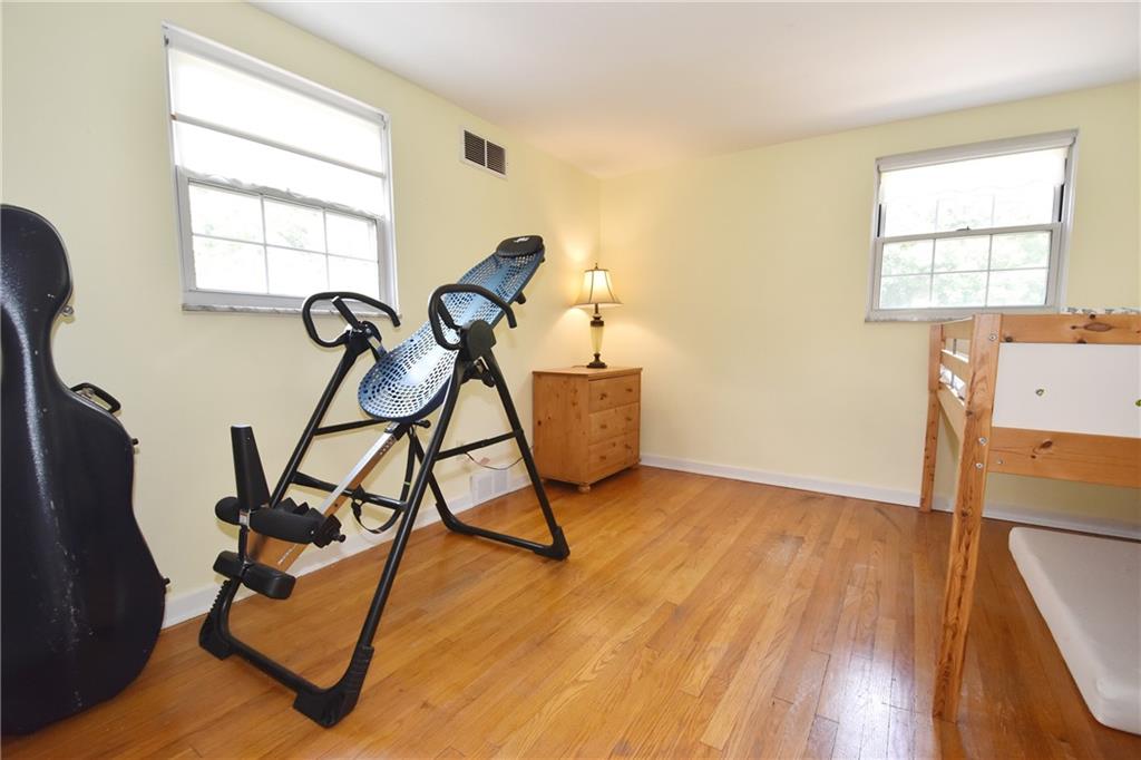 215 Farmington Road Pittsburgh, PA 15215 - Photo 34 of 45 Gallery Image 34