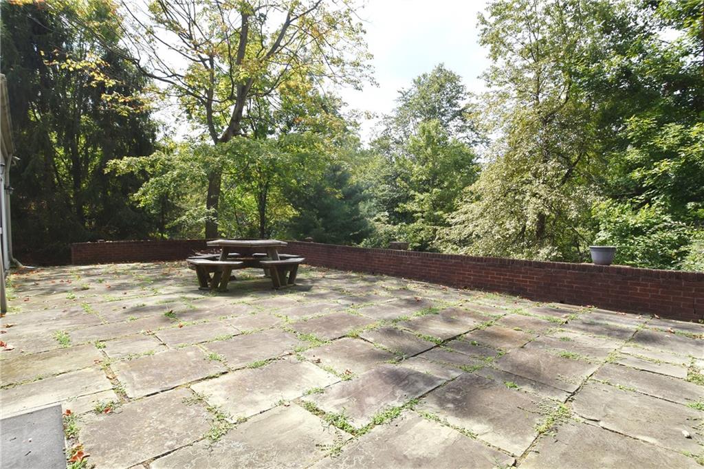 215 Farmington Road Pittsburgh, PA 15215 - Photo 41 of 45 Gallery Image 41