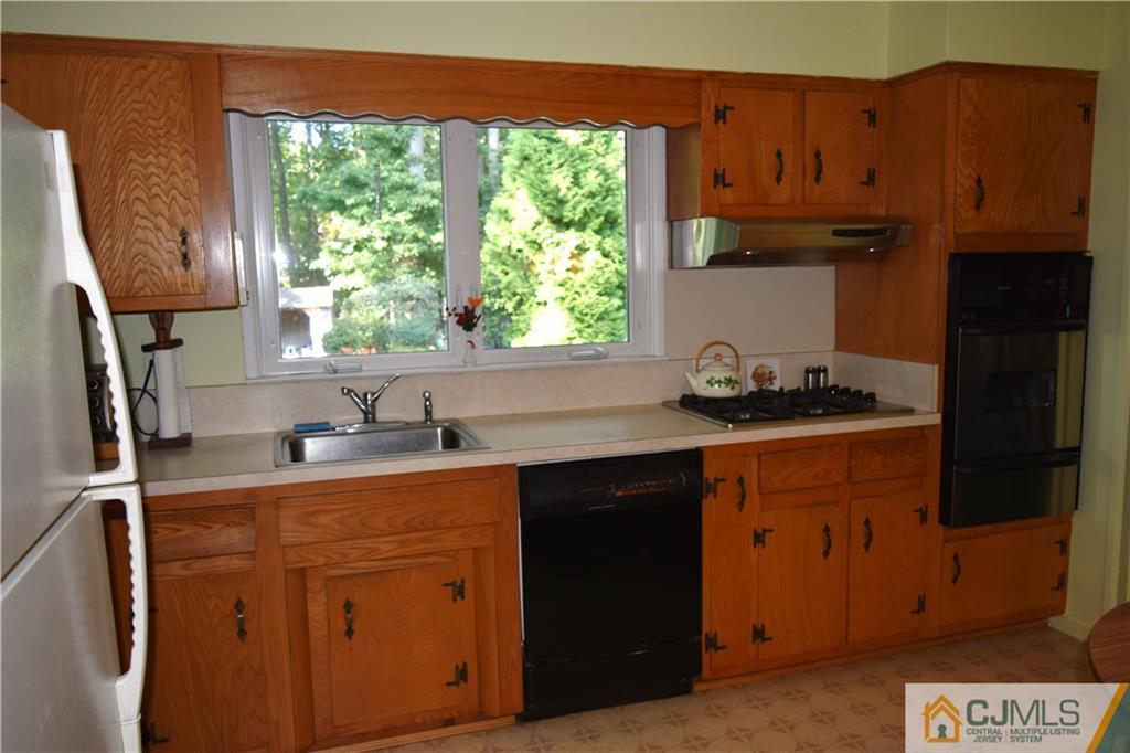 101 George Avenue Edison, NJ 08820 - Photo 6 of 19 Gallery Image 6