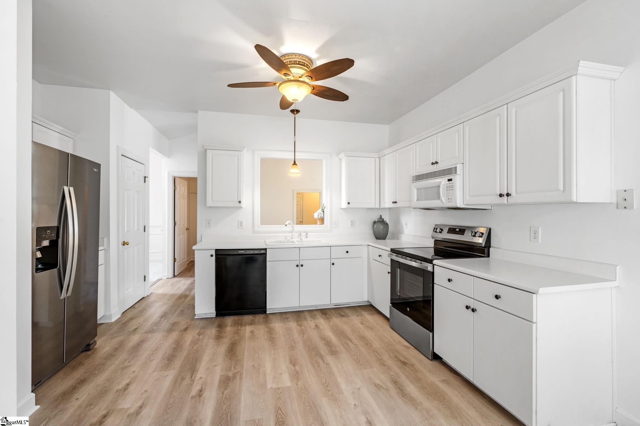 23 Overcup Court Greer, SC 29650 - Photo 10 of 34