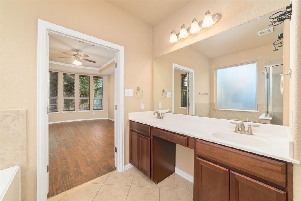 2051 Brodie Lane Conroe, TX 77301 - Photo 32 of 48