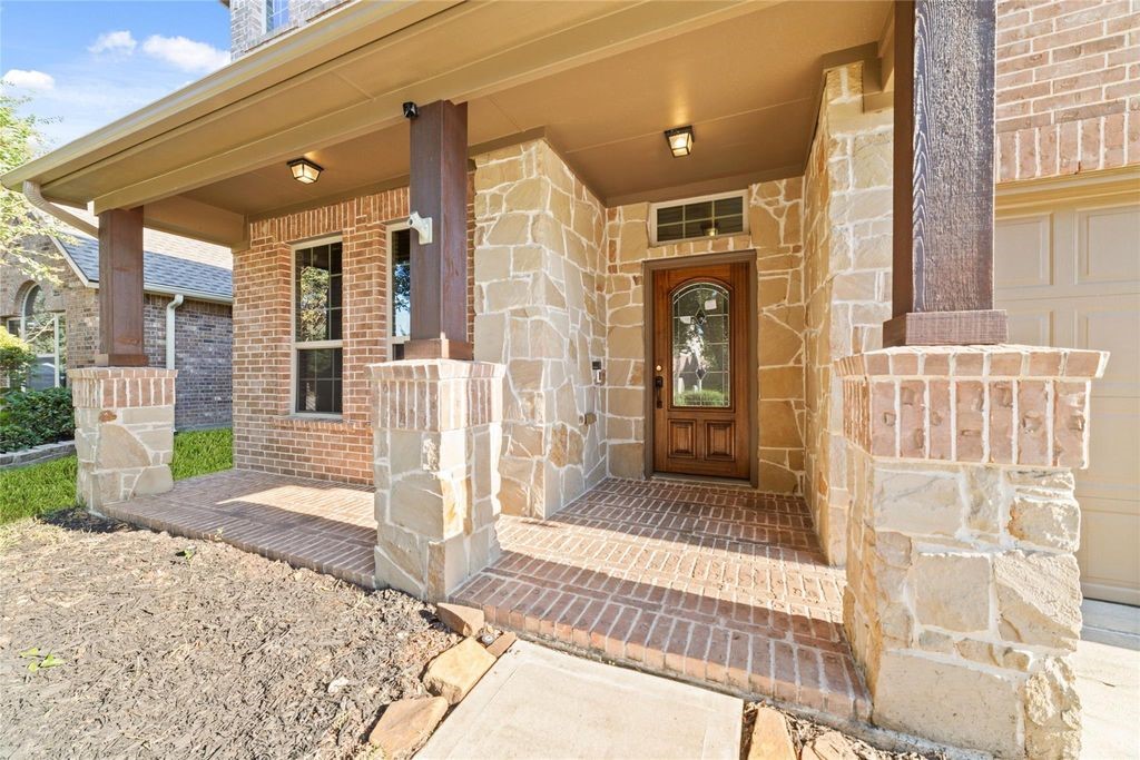 2051 Brodie Lane Conroe, TX 77301 - Photo 4 of 48