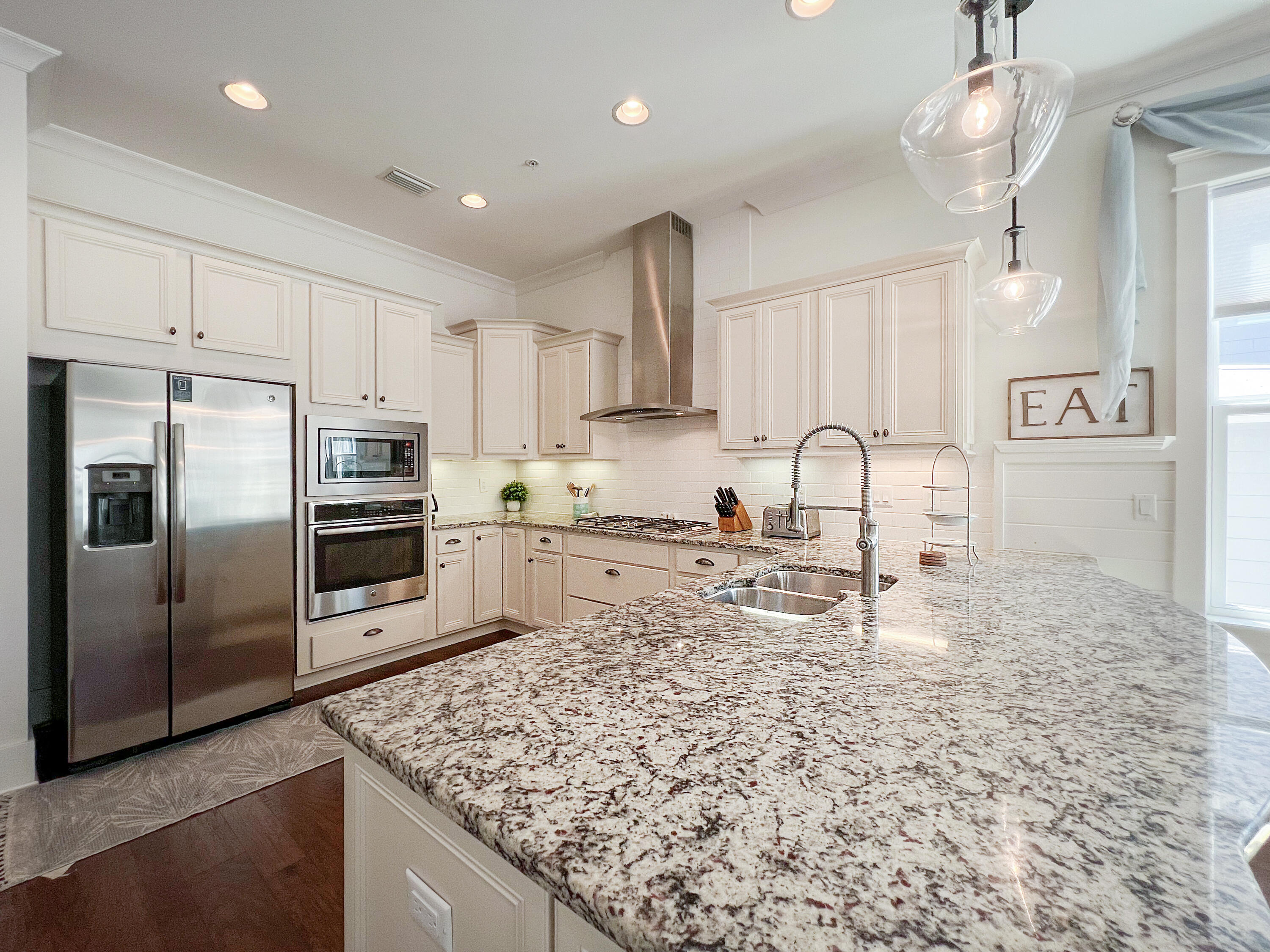 387 Gulfview Circle Santa Rosa Beach, FL 32459 - Photo 13 of 57 Kitchen