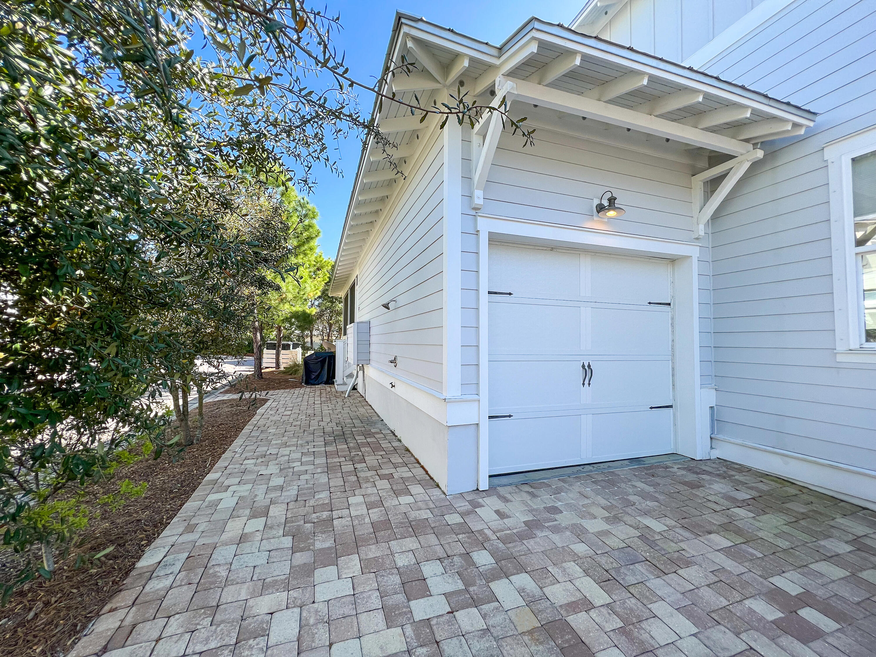 387 Gulfview Circle Santa Rosa Beach, FL 32459 - Photo 43 of 57 Garage