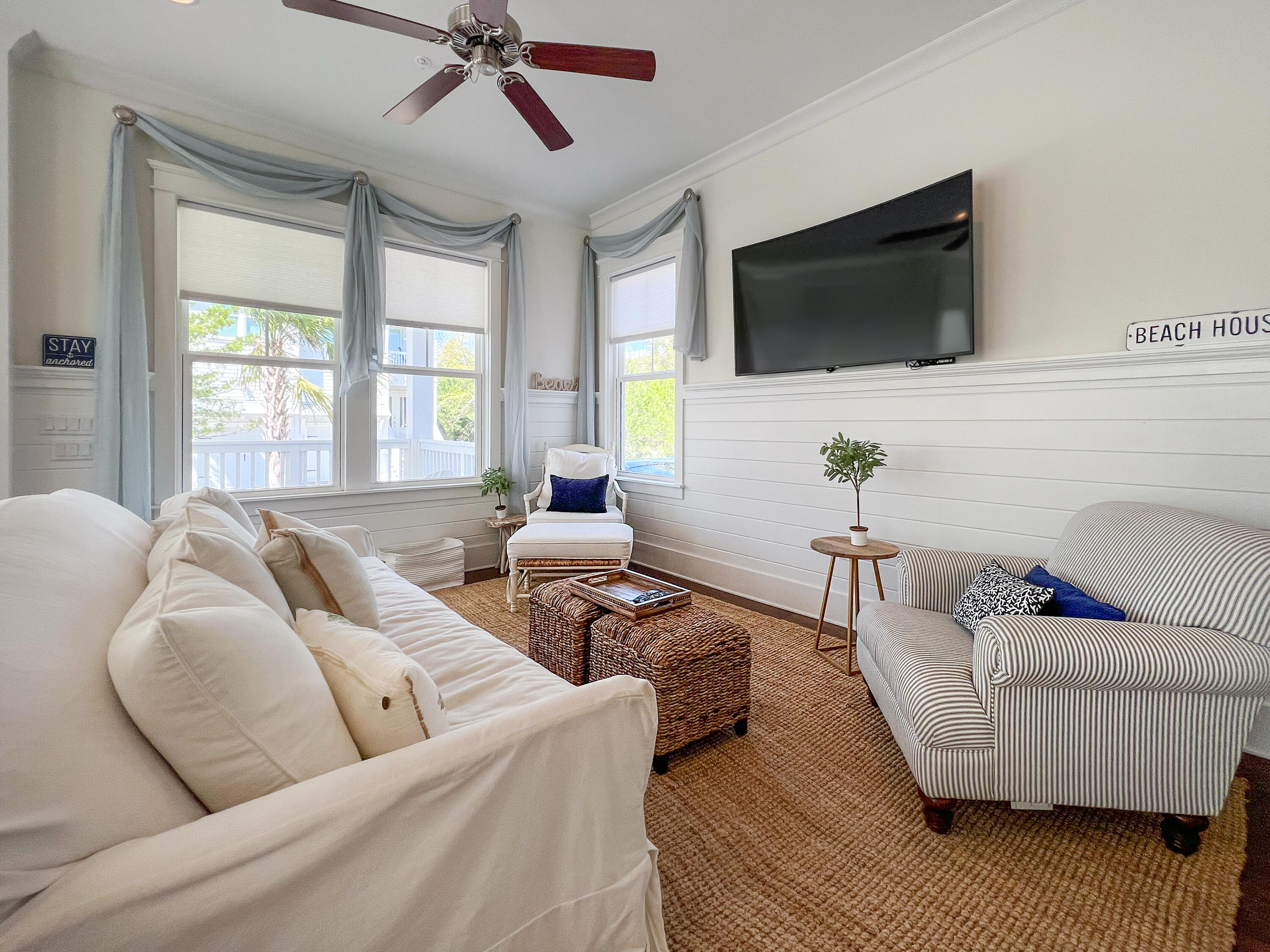 387 Gulfview Circle Santa Rosa Beach, FL 32459 - Photo 8 of 57 Living Area