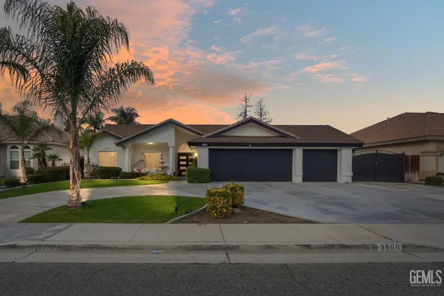 $589,999 | Undisclosed Address, Bakersfield, CA 93313