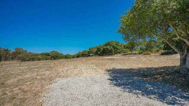 $1,055,000 | 1990 Tularosa Road, Lompoc, CA 93436