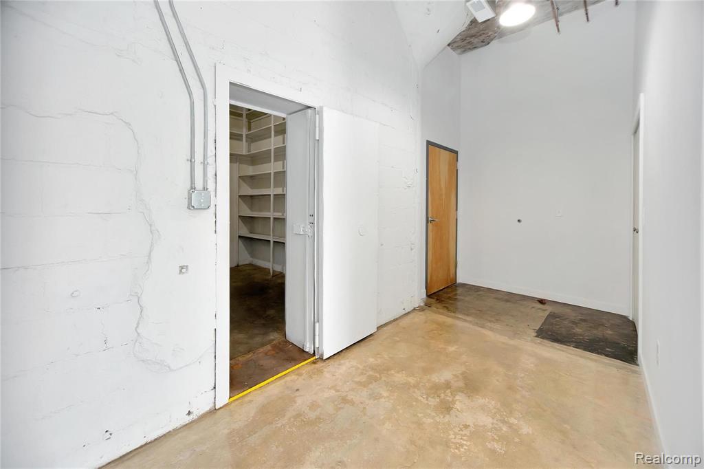 470 Brainard Street, Unit 3 Detroit, MI 48201 - Photo 6 of 59