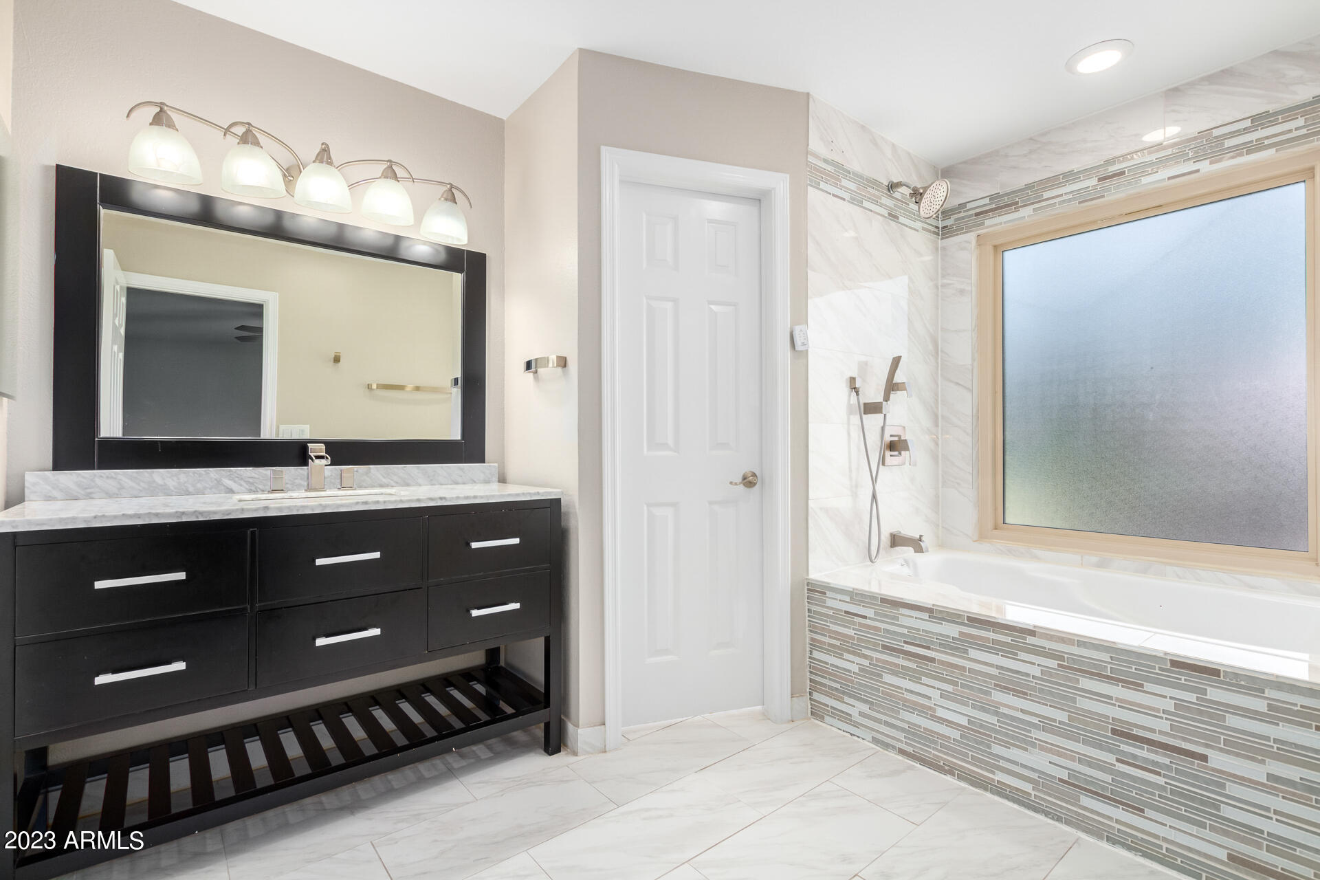 4238 East Frye Road Phoenix, AZ 85048 - Photo 23 of 35 23 Frye