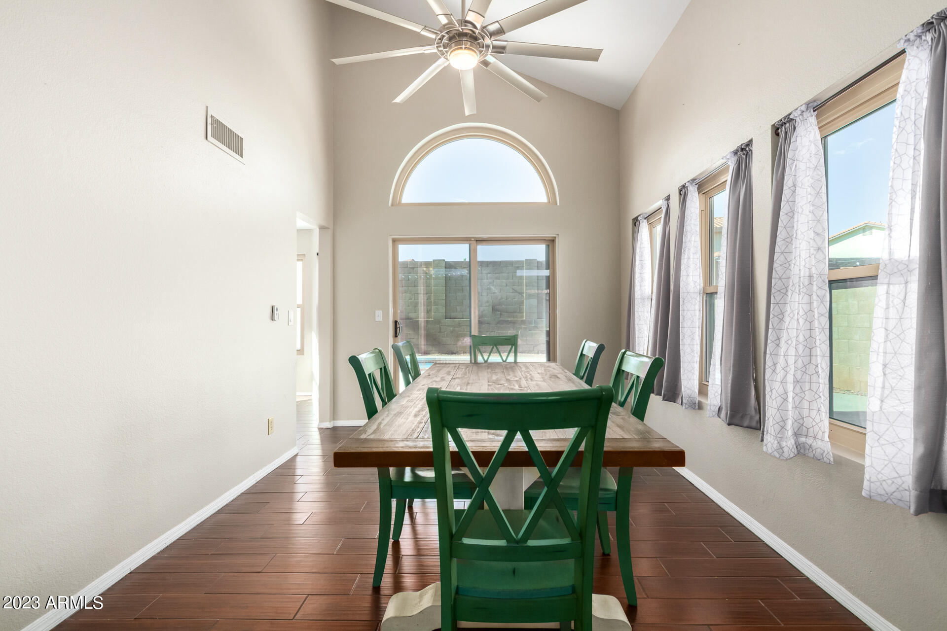 4238 East Frye Road Phoenix, AZ 85048 - Photo 10 of 35 10 Frye