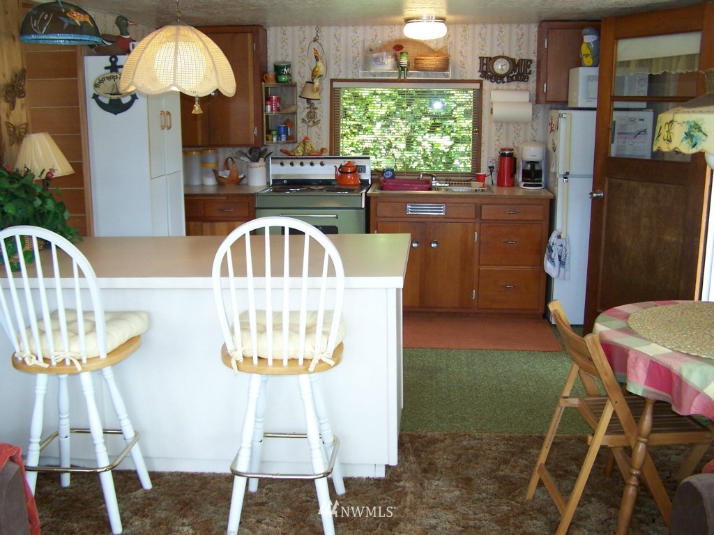 2890 East Phillips Lake Loop Road Shelton, WA 98584 - Photo 11 of 15 Gallery Image 11