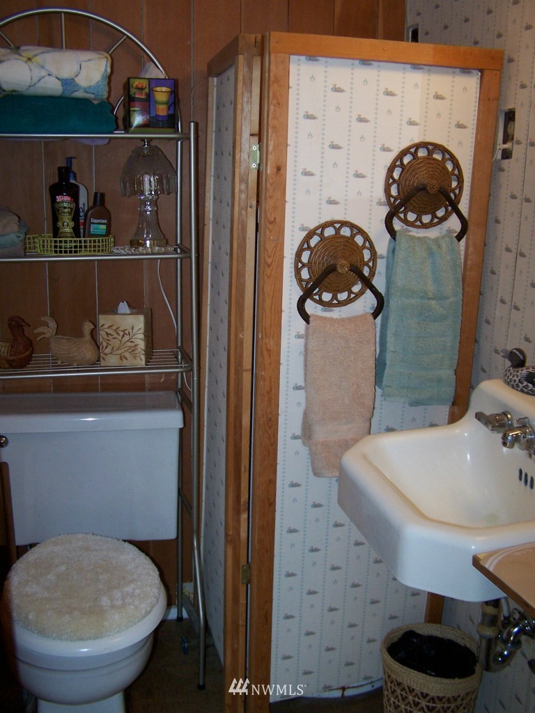 2890 East Phillips Lake Loop Road Shelton, WA 98584 - Photo 15 of 15 Gallery Image 15