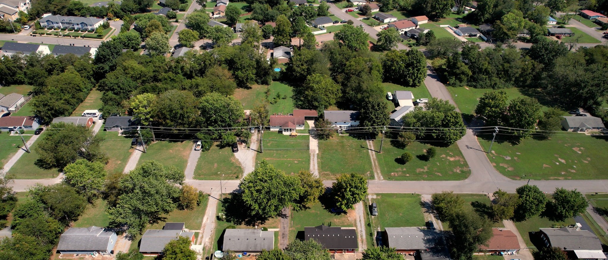 1007 Hunt Street Murfreesboro, TN 37130 - Photo 53 of 58 an aerial view of residential houses with outdoor space and lake view