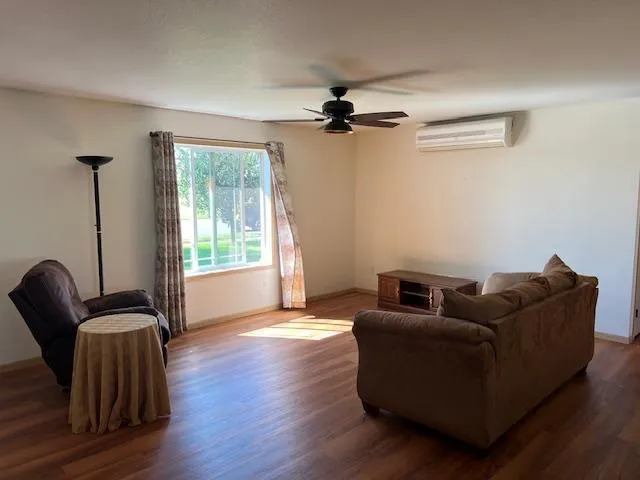 $285,000 | 902 9th Street Southwest, Perham, MN 56573