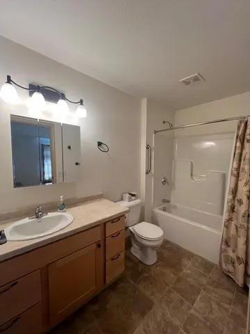 $285,000 | 902 9th Street Southwest, Perham, MN 56573