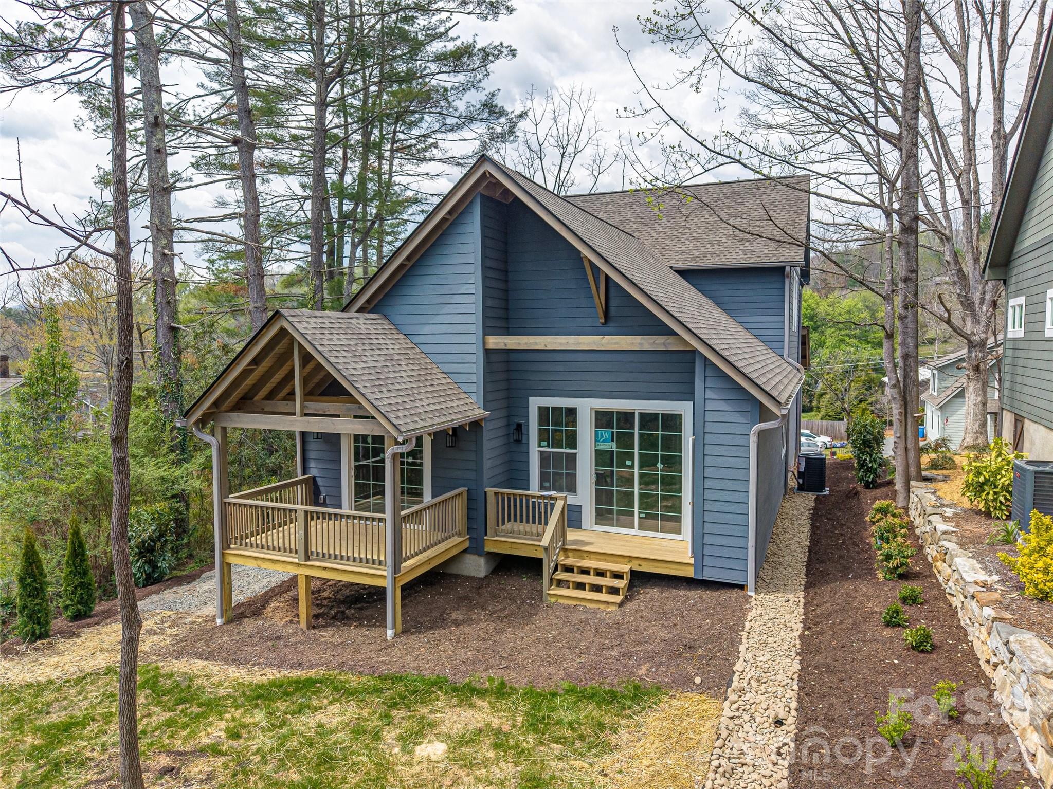 551 Fisher Road Brevard, NC 28712 - Photo 4 of 8