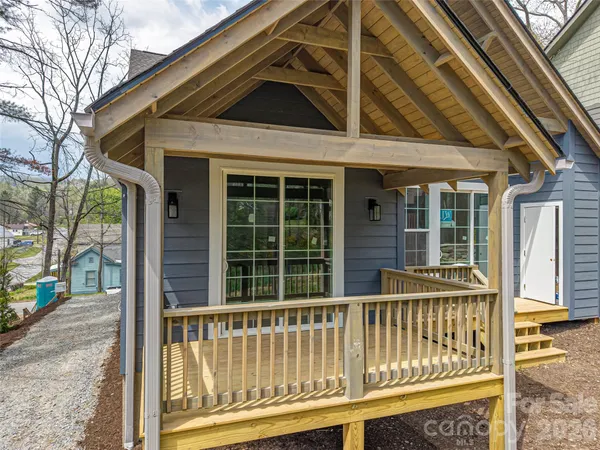 $695,000 | 551 Fisher Road, Brevard, NC 28712