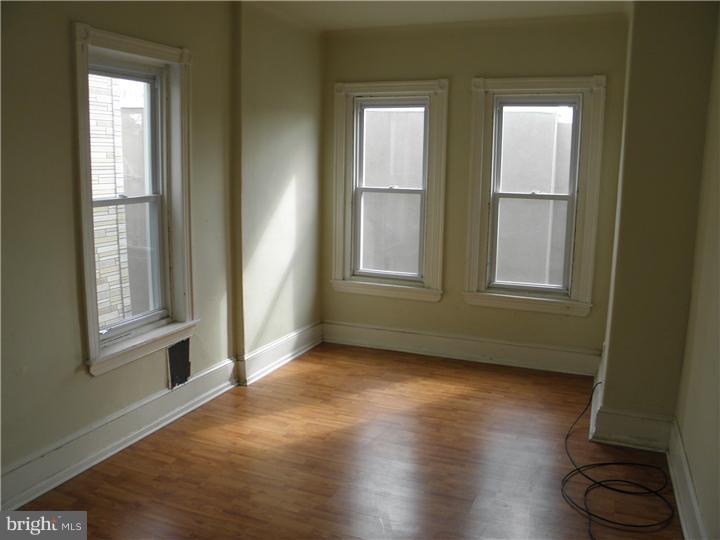 418 Tasker Street Philadelphia, PA 19148 - Photo 6 of 6 Gallery Image 6