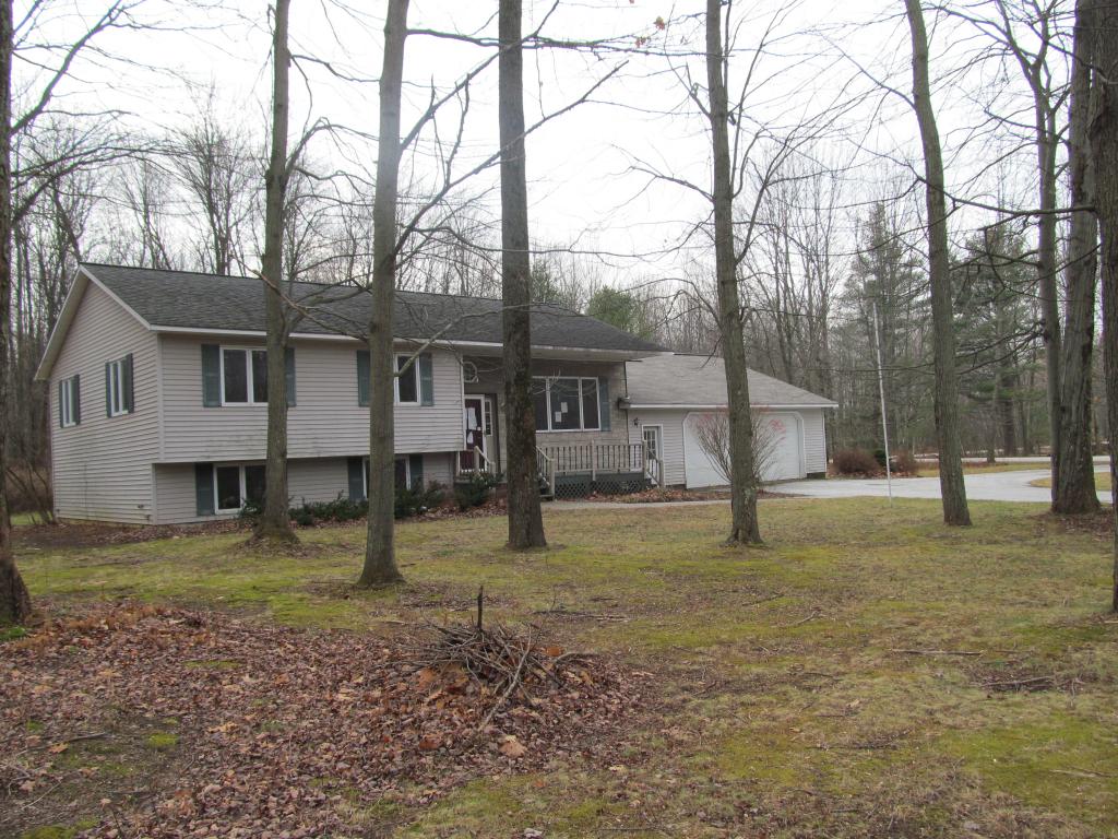 144 Jedware Circle Highgate, VT 05488 - Photo 2 of 18