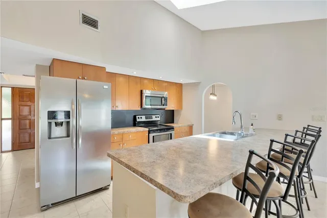 $4,000 | 5021 Bridgeport Drive, Safety Harbor, FL 34695