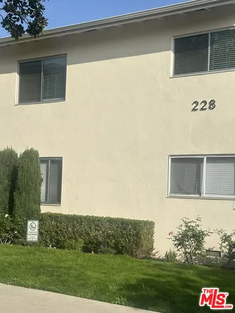 $3,450 | 228 South Doheny Drive, Unit 1, Beverly Hills, CA 90211