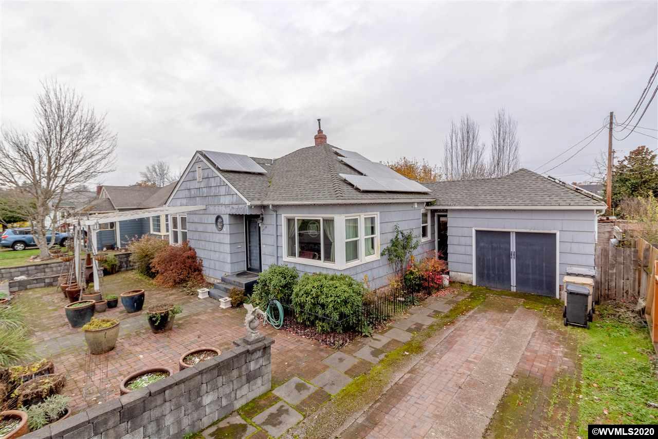 1615 Southwest Liberty Street Albany, OR 97321 - Photo 3 of 26 Gallery Image 3